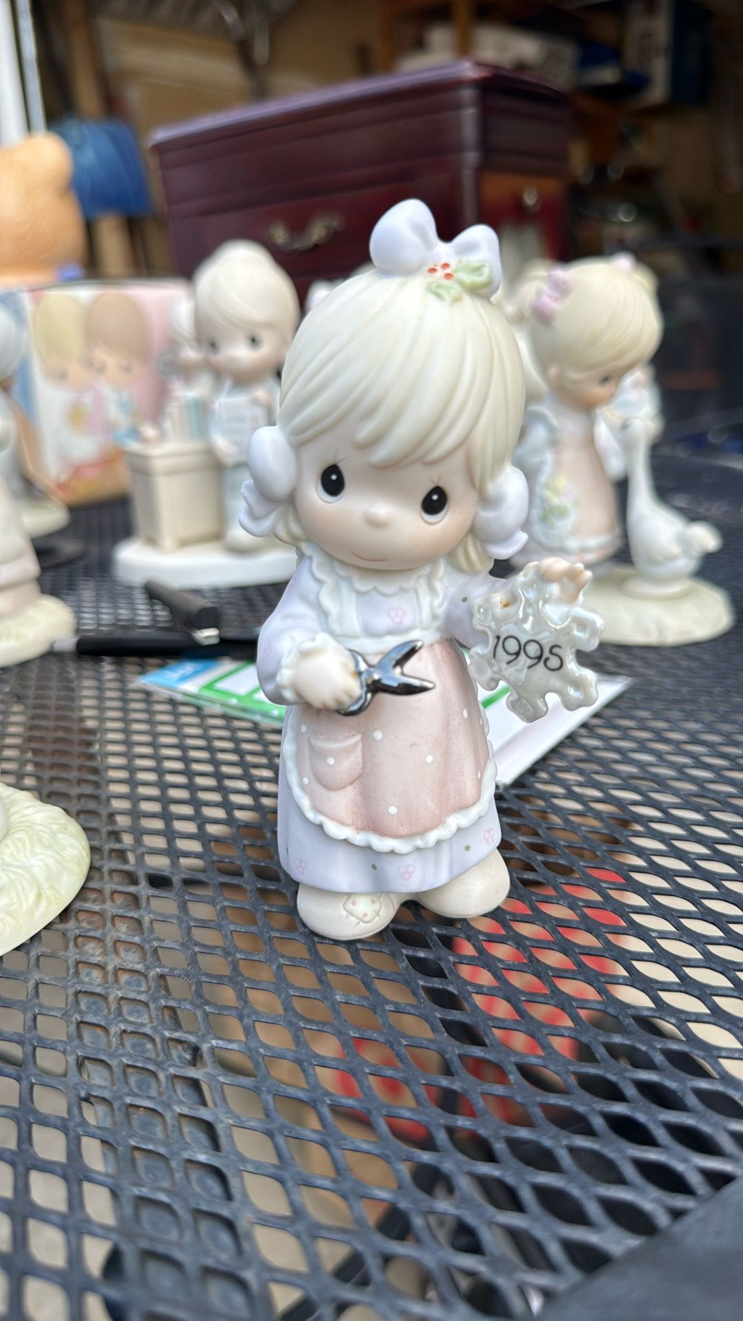 Precious Moments Figurine 142654 He Covers the Earth with His Beauty