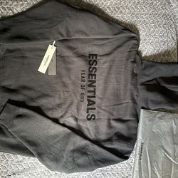 Essentials Fear of God black hoodie