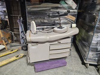 Examination Bed Chair With Stir Ups 