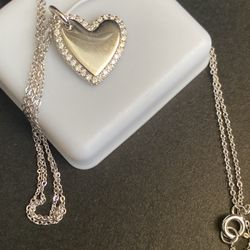 Heart Shaped Pendant With 18IN Chain