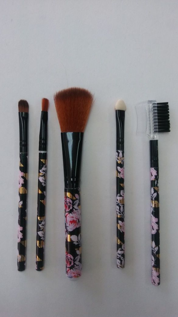 5 pcs makeup brushes set cosmetic powder