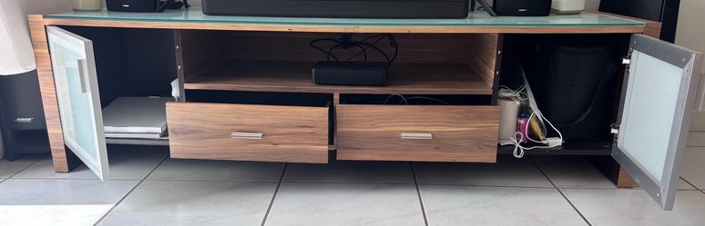 Long TV console
