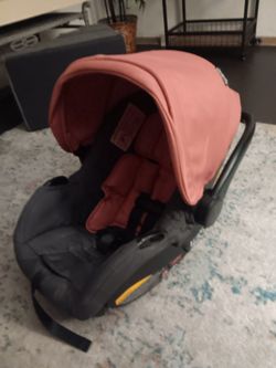 Evenflo Baby Car seat (infant, newborn carseat with base)