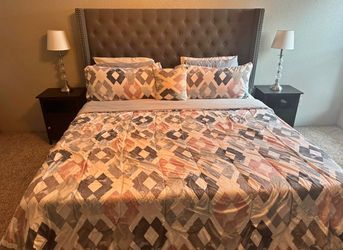 King size bed