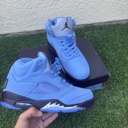 Jordan 5 UNC University Blue