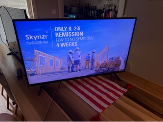 Vizio 40 Inch Smart TV, model D40F G9, with Clicker, Clear Picture, $50