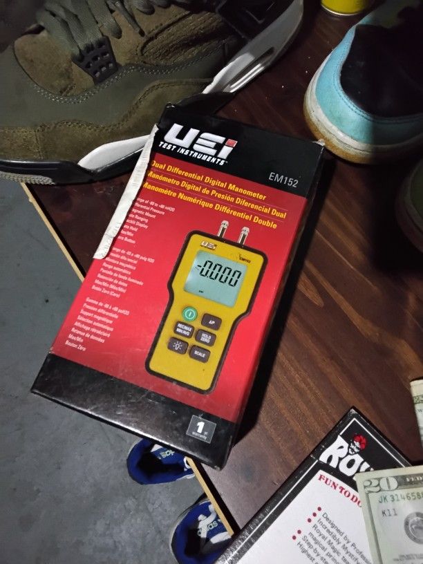 UEi Dual Differential Manometer