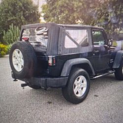 Jeep Wrangler JK 2door original Equipment Sunrider Softop Setup Complete 