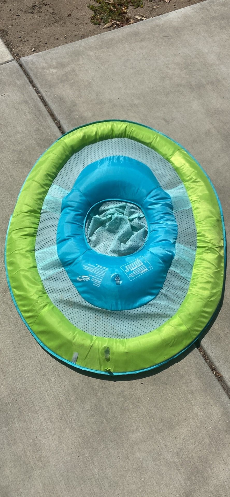 Pool floaty for infants