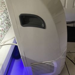 LG Air Conditioner Portable 9,000btu New