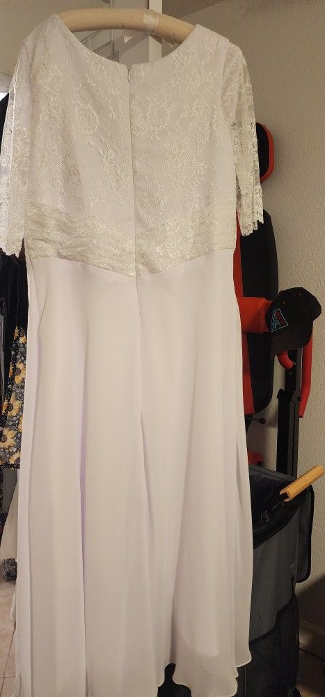 NEW WEDDING DRESS