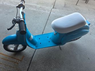 Razor Electric Ride-On Scooter Blue