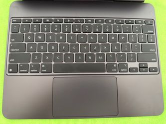 Apple Magic Keyboard IPad Pro 13inch M4/M5