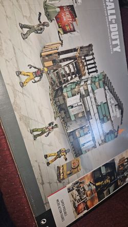 NUKE TOWN MEGA BLOCK (RARE) UNOPENED