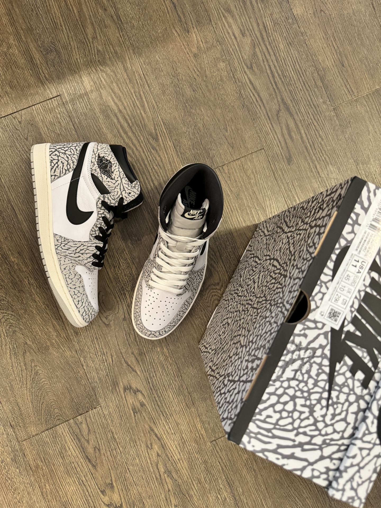 Air Jordan 1 Cement Sz 11