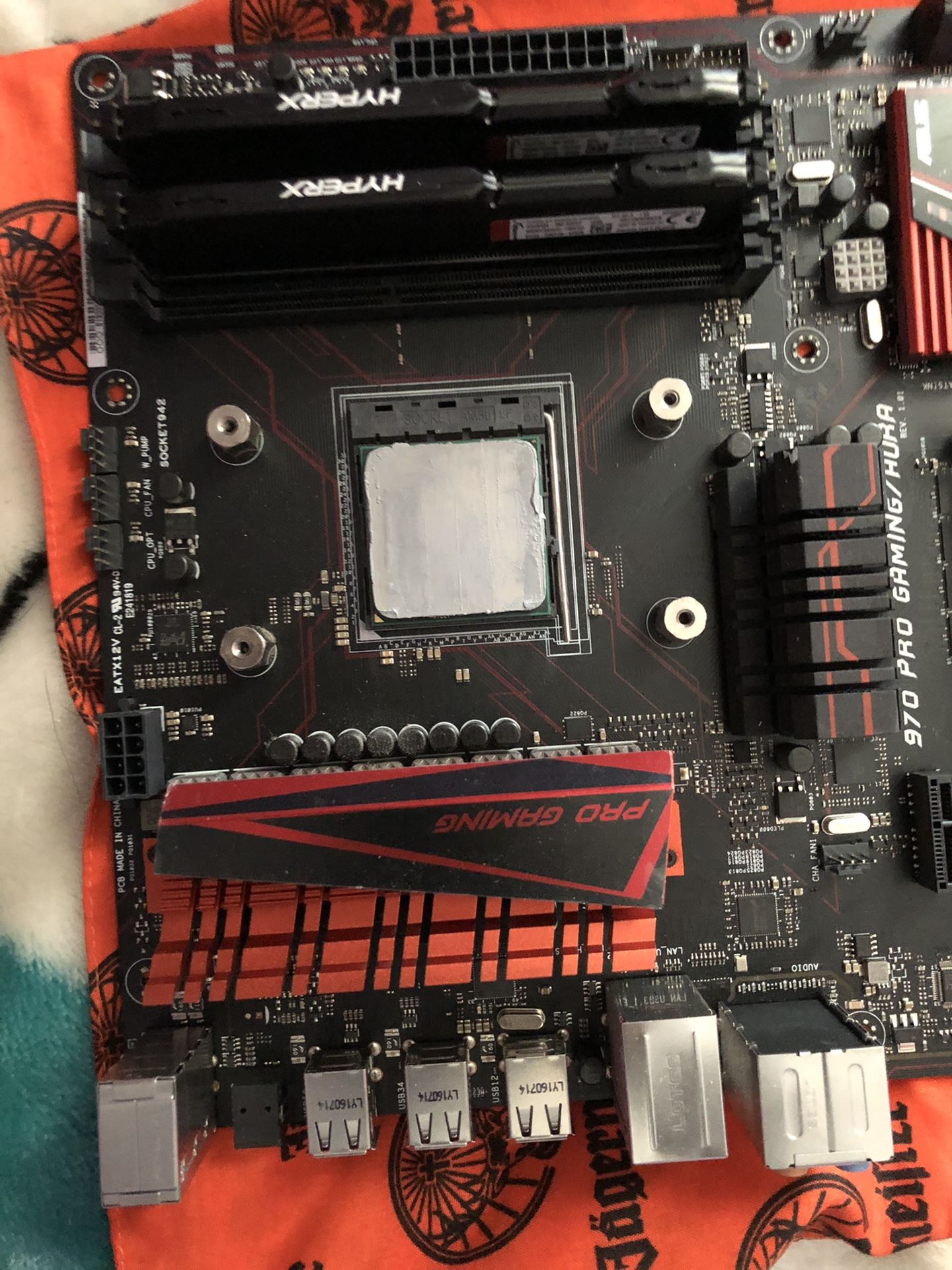 ASUS 970 Pro Gaming/Aura Motherboard