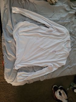 Lot Of 40 Used Assorted Men's Crew Neck Long-Sleeve Shirts And Short-Sleeve T-Shirts