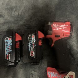 Milwaukee Impact Drill 