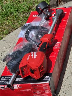 Brand New MILWAUKEE M18 FUEL 18V 16 in. Brushless Cordless Battery Powered String Trimmer with QUIK-LOK Attachment Capability (Tool-Only)