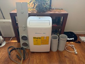 Hisense Portable Air Conditioner with Accessories