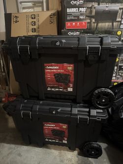 23 in. 50 Gal. Black Rolling Toolbox with Keyed Lock and Portable Hand Tool Tray