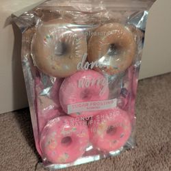 Donut-Shaped Bath Fizzers