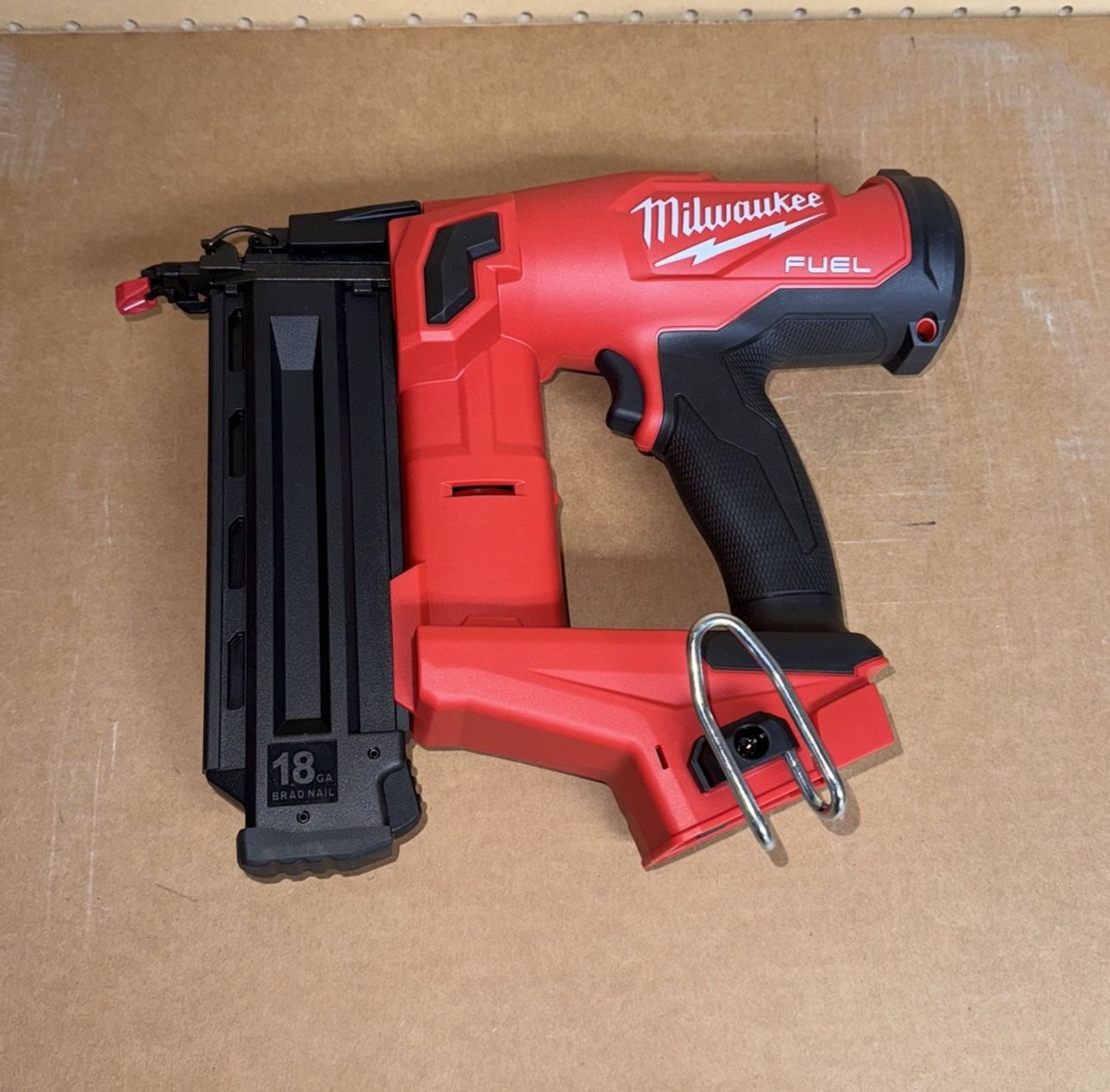 Milwaukee M18 FUEL 18-Volt Lithium-Ion Brushless Cordless Gen II 18-Gauge Brad Nailer (Tool-Only)