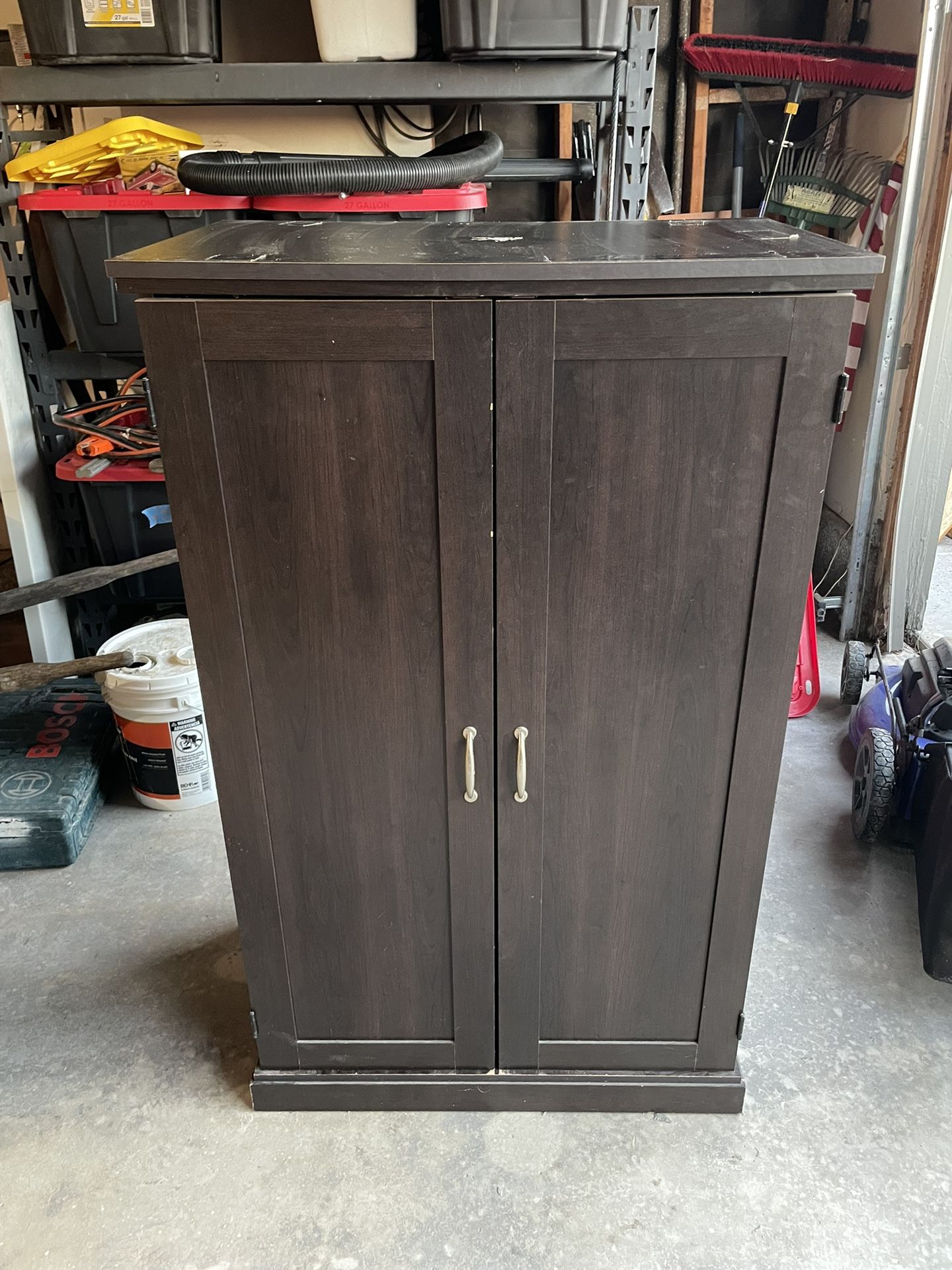 Armoire Free