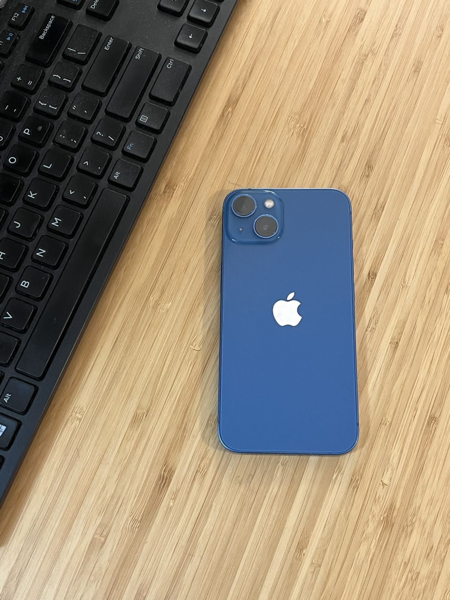 iPhone 13 (256gb) Unlocked Blue color