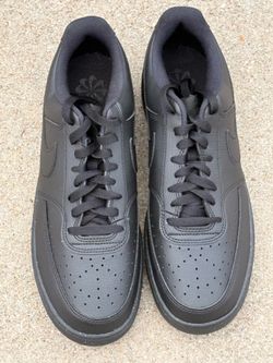 Black Nike Court Lows
