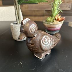 BROWN CERAMIC BIRD