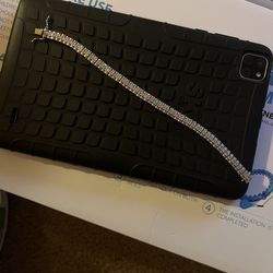 Elegant Diamond Bracelet 