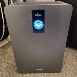 Bissel Air400 purifier With HEPA filter 