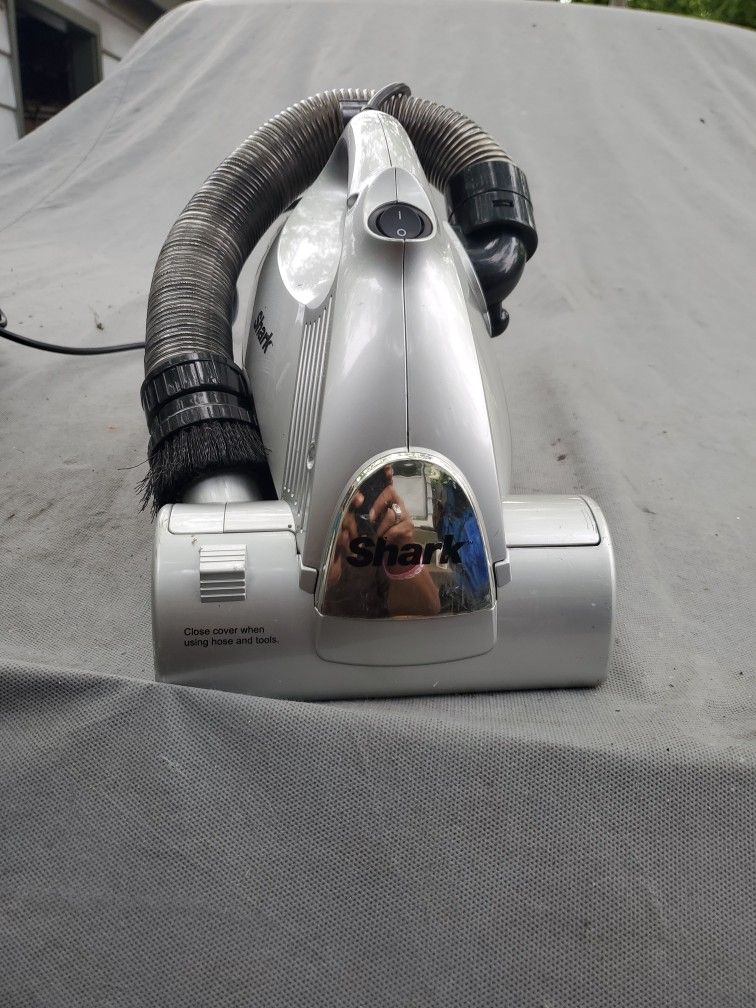 Shark Vacuum Cleaner