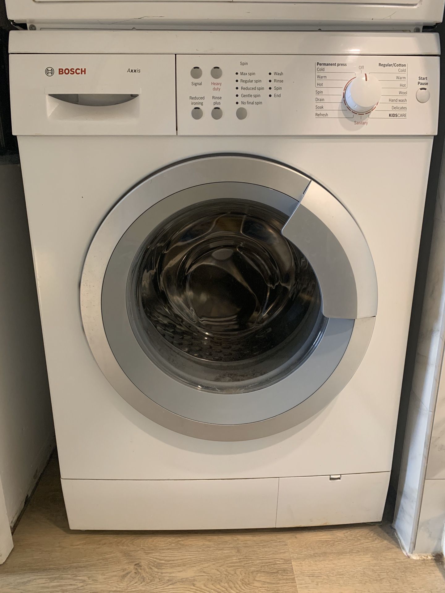 Delivery Negotiable! Bosch Axxis Washer