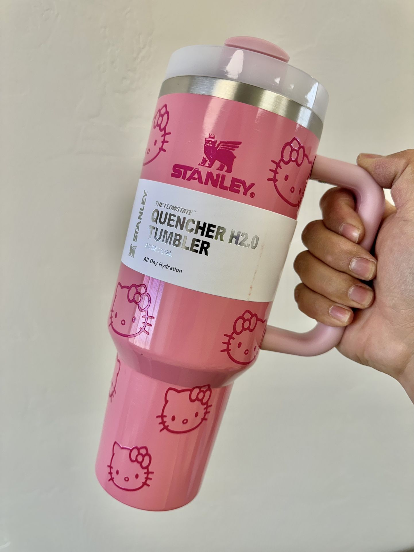 New Hello Kitty 40Oz Stanley Cup