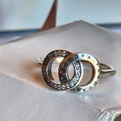 Pandora Ring 💯 %silver 9.25 