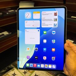 iPad Pro 12.9" (6th Gen) - 128GB Wi-Fi - Silver - Excellent
