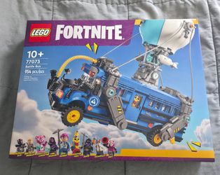 LEGO Fortnite Battle Bus 77073