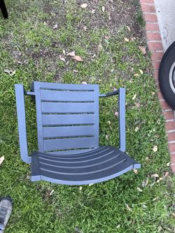 Outdoor picnic table chair