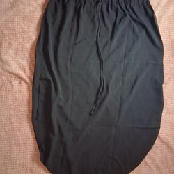Black skirt