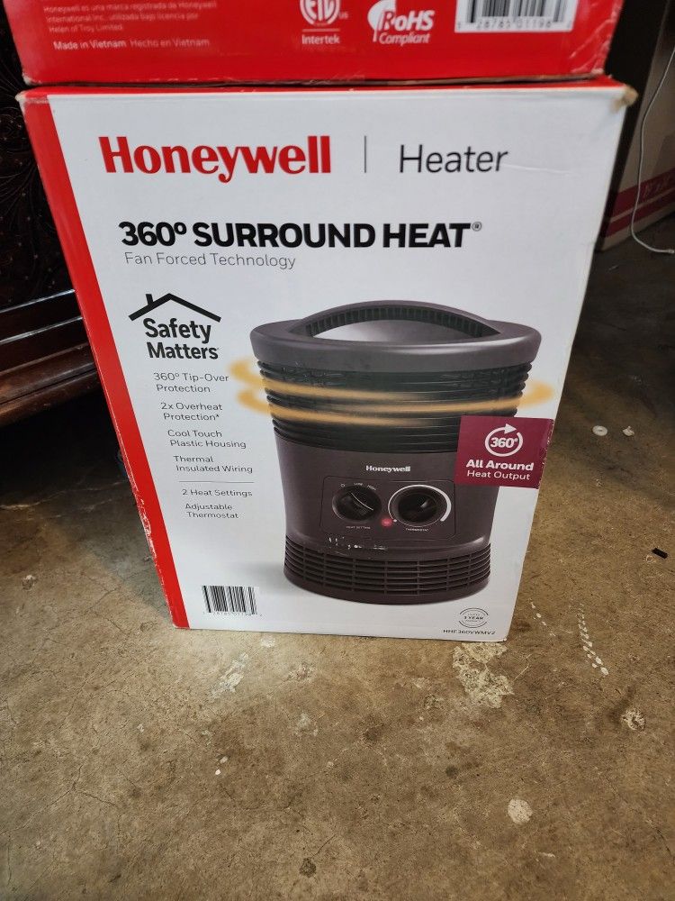 Honeywell HHF360V 360 Surround Fan Forced Heater, Black