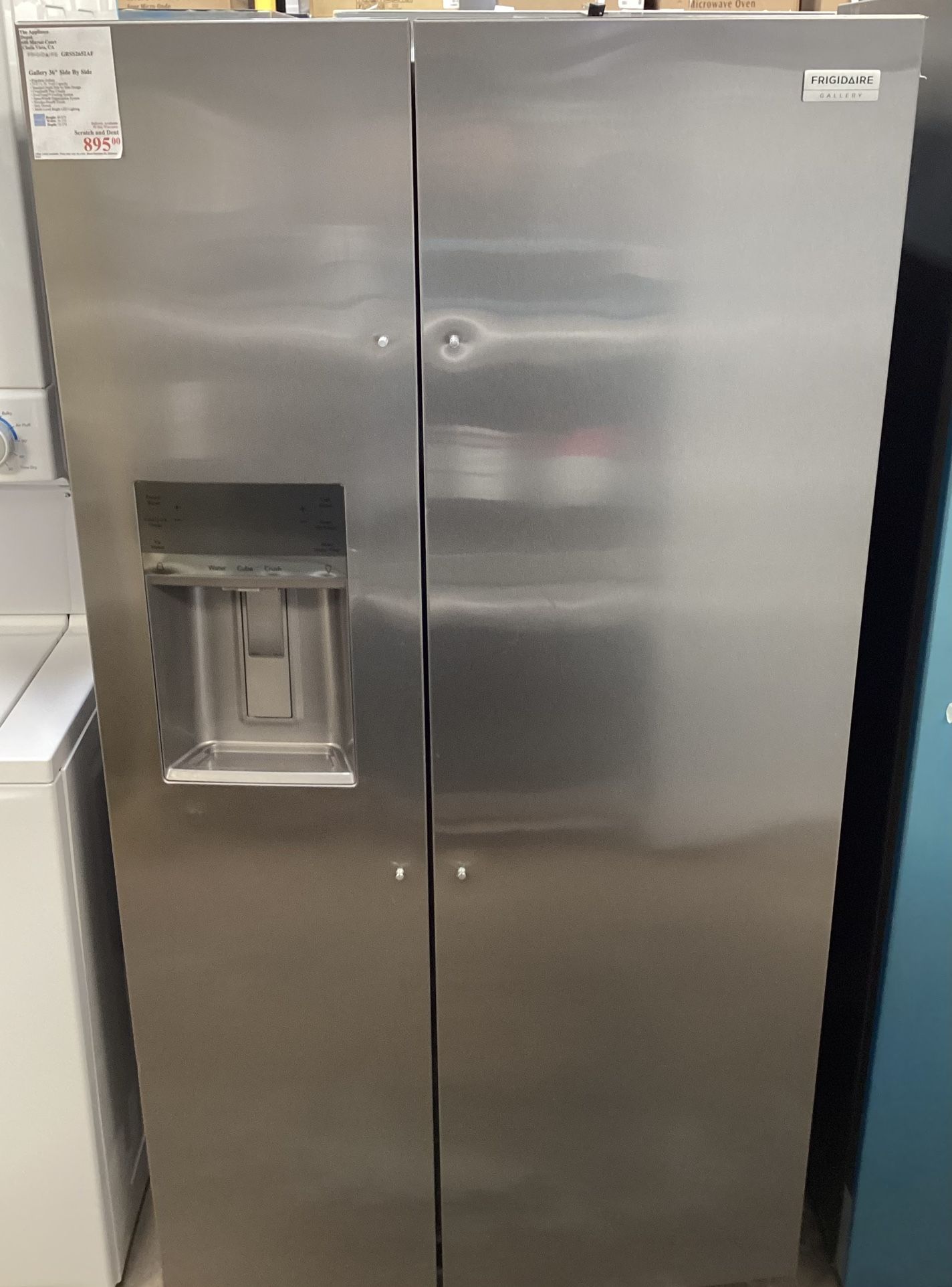 New FRIGIDAIRE 22.3 Cu Ft Refrigerator 
