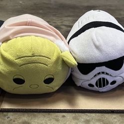 Disney Tsum Tsum 11 Inch Version ( Star Wars - Yoda/r2d2/stormtrooper/ Vader)