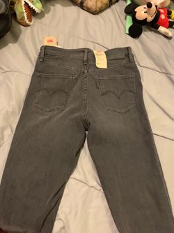 Levis nuevo size 4
