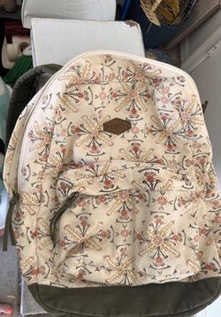 Full-size O'Neill backpack from Tillys, almost new condition