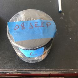 08JEEP V-6 OIL FILTER WIX TOP SHELF SAME AS NAPA 