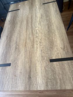 Kitchen table