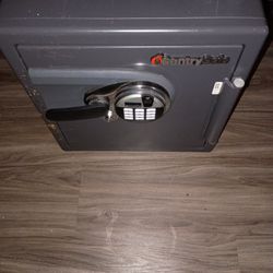 Sentry Safe 