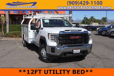 2022 GMC Sierra 3500HD Chassis